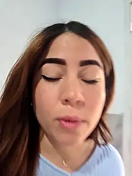 Snapshot of dani_ferreer1 chatting on April 25, 9:12 pm dani ferreer1 online show from April 25, 9:12 pm