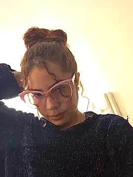 dani ferreer1 online show from February 5, 7:10 pm