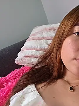 Snapshot of dani_ferreer1 chatting on June 14, 3:02 pm dani ferreer1 online show from June 14, 3:02 pm