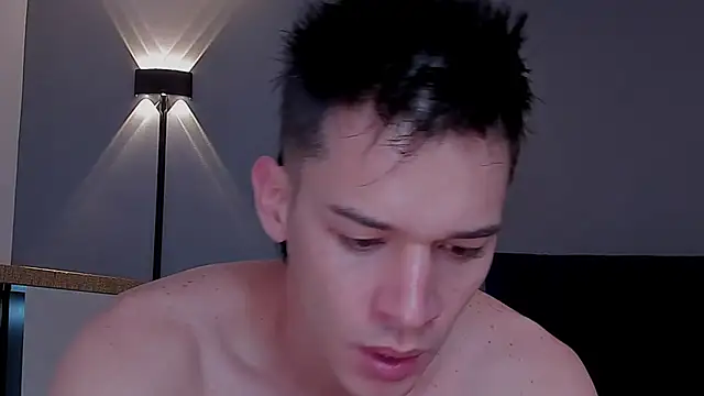 Snapshot of DrakeCarter chatting on February 12, 1:55 pm DrakeCarter online show from February 12, 1:55 pm