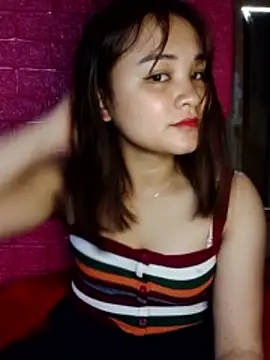 Lisakeem online show from March 5, 5:37 am