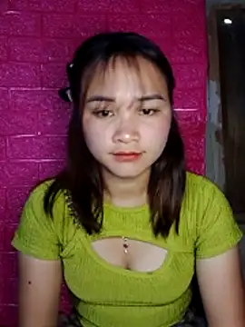 Lisakeem online show from May 4, 5:33 am