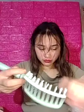 Lisakeem online show from March 26, 7:06 am