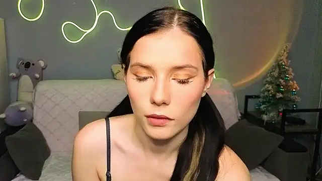 JinxMoon online show from January 18, 5:05 pm