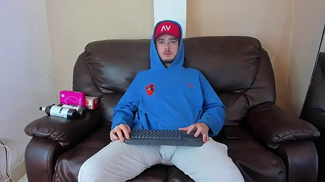 Salvattore Muller online show from April 14, 10:04 pm