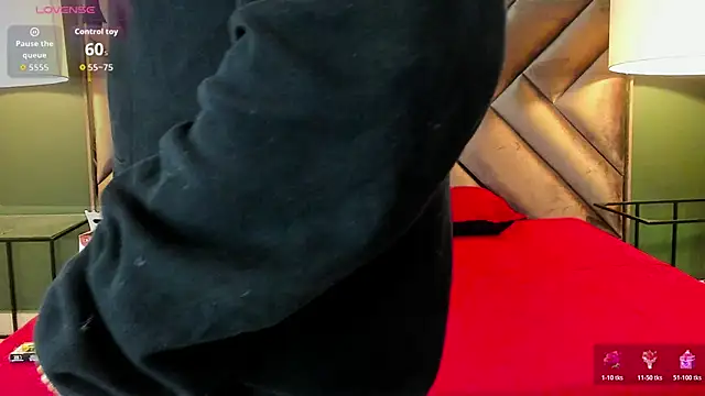 Snapshot of Salvattore_Muller chatting on March 1, 9:37 pm Salvattore Muller online show from March 1, 9:37 pm