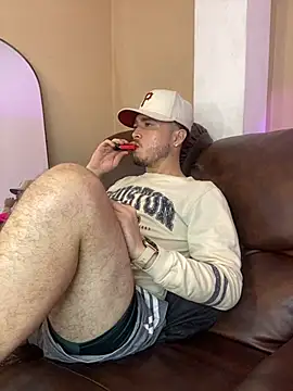 Salvattore Muller online show from April 15, 10:32 pm