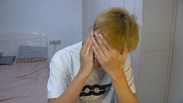 Chocolates-001 online show from March 12, 10:30 am