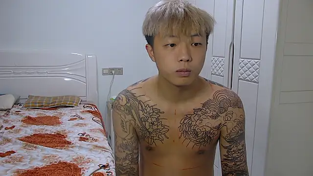 Chocolates-001 online show from March 24, 10:59 am