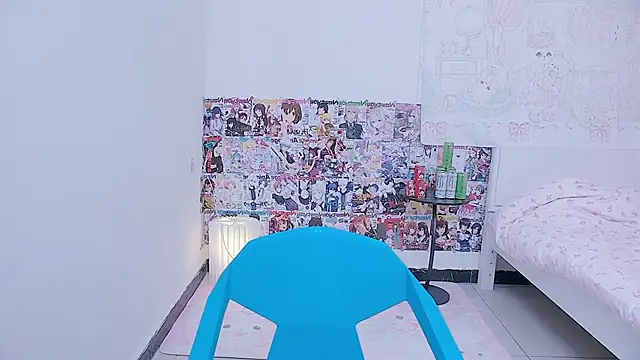 Chocolates-001 online show from April 7, 10:17 am