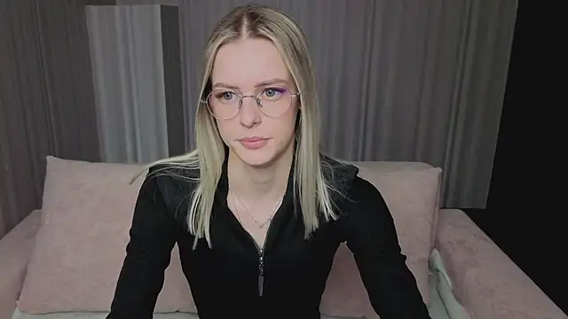 kittie like18 online show from March 17, 12:57 am