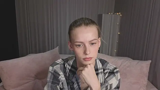 kittie like18 online show from February 5, 1:12 am