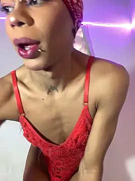 Snapshot of julietha_sexy chatting on July 12, 8:53 pm julietha sexy online show from July 12, 8:53 pm