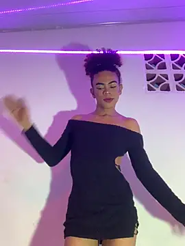 julietha sexy online show from April 7, 11:17 pm