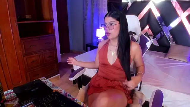 michell sweetiee online show from February 10, 6:29 pm