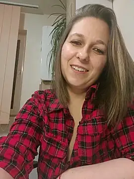 AdaJoy online show from February 15, 11:36 pm