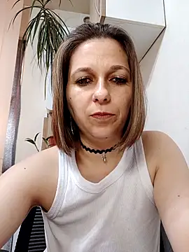 AdaJoy online show from March 8, 2:09 pm