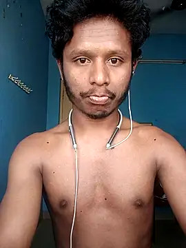 Snapshot of stylee_satheesh chatting on March 23, 5:40 am stylee satheesh online show from March 23, 5:40 am