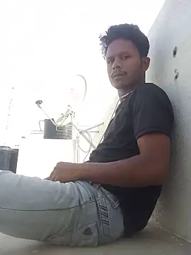 Snapshot of stylee_satheesh chatting on May 16, 10:58 am stylee satheesh online show from May 16, 10:58 am