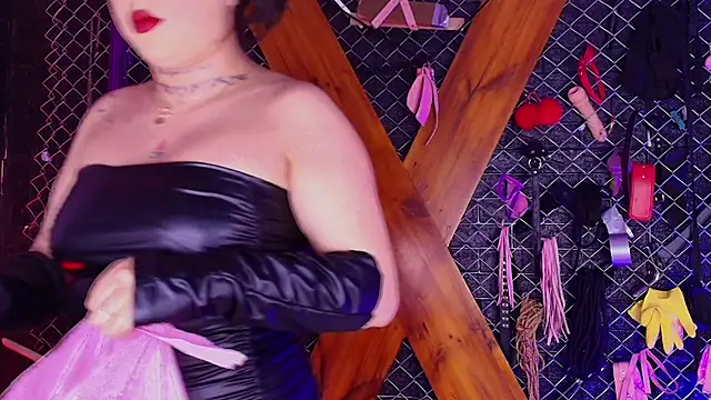 Miss Juliett bdsm online show from March 17, 2:53 pm