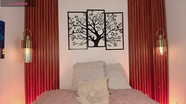 Taylor Snow online show from March 1, 8:53 pm