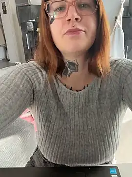 Snapshot of NyxTattoo chatting on March 2, 11:06 am NyxTattoo online show from March 2, 11:06 am