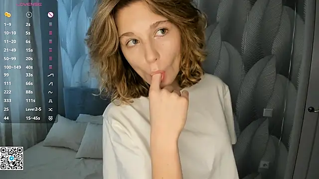 SonyaNowak online show from February 24, 11:22 am