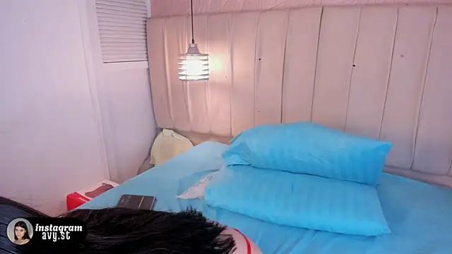 avy st online show from April 1, 3:52 am