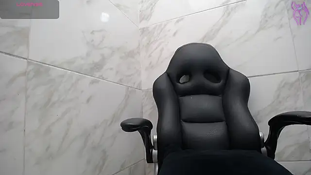 jasmine700141 online show from March 25, 7:13 pm