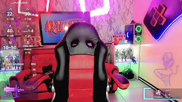 Snapshot of Lisa_sparkleee chatting on February 7, 3:14 am Lisa sparkleee online show from February 7, 3:14 am