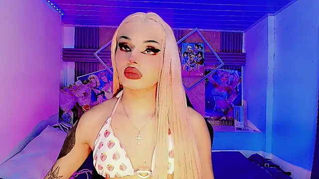 Lisa sparkleee online show from May 7, 3:11 am