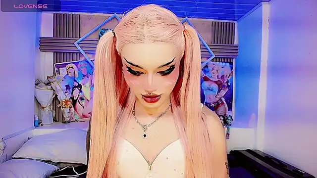 Lisa sparkleee online show from April 10, 3:02 am