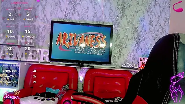 Snapshot of Lisa_sparkleee chatting on February 20, 3:14 am Lisa sparkleee online show from February 20, 3:14 am