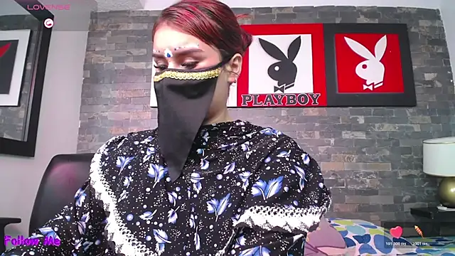 Snapshot of zahra24659 chatting on February 12, 6:51 pm zahra24659 online show from February 12, 6:51 pm