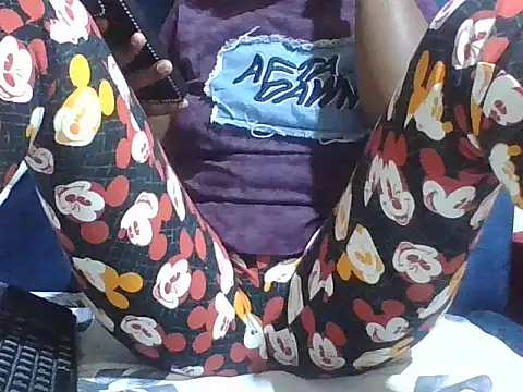 Littlemistress24 online show from January 13, 8:24 pm