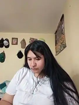 LauraHorny69 online show from May 30, 4:01 pm