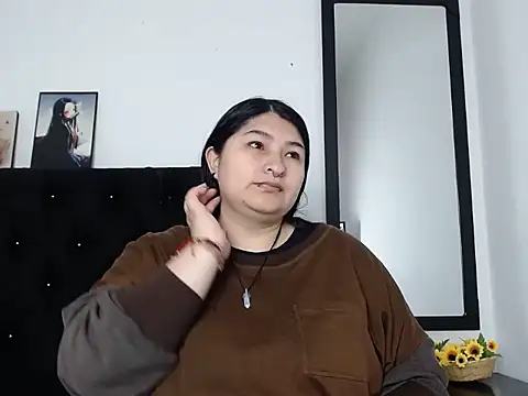 LauraHorny69 online show from March 7, 12:54 pm