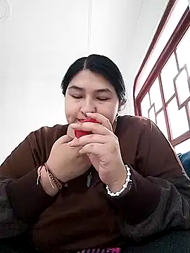 LauraHorny69 online show from March 24, 2:17 pm