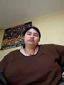 LauraHorny69 online show from March 27, 7:15 pm