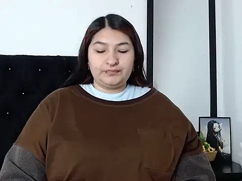 LauraHorny69 online show from February 21, 1:02 pm