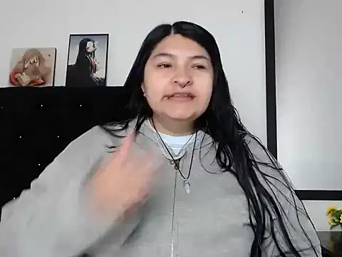 LauraHorny69 online show from March 10, 1:04 pm