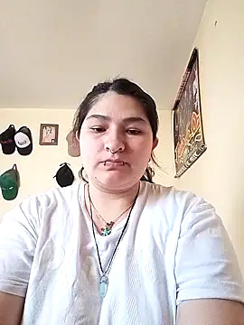 LauraHorny69 online show from May 28, 8:26 pm