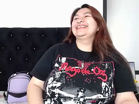 LauraHorny69 online show from January 31, 7:12 pm