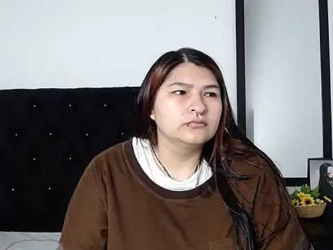 LauraHorny69 online show from February 25, 12:49 pm