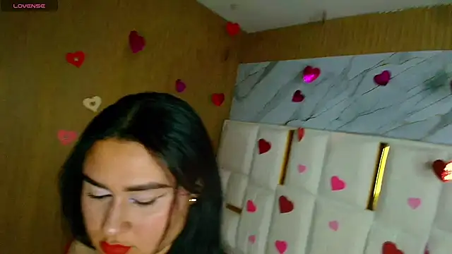 Snapshot of Zarath_tf chatting on February 13, 8:53 pm Zarath tf online show from February 13, 8:53 pm