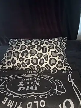 EvaLina111 online show from April 14, 11:15 am