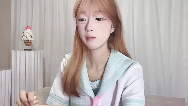 Snapshot of qingqing_love2025 chatting on May 22, 1:09 pm qingqing love2025 online show from May 22, 1:09 pm