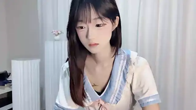Snapshot of qingqing_love2025 chatting on May 13, 2:35 pm qingqing love2025 online show from May 13, 2:35 pm