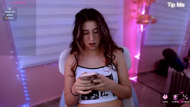 cutekore online show from April 26, 1:14 am