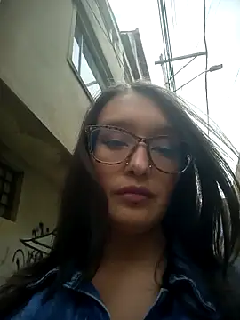 Snapshot of Karla-giraldo_1 chatting on February 11, 3:56 pm Karla-giraldo 1 online show from February 11, 3:56 pm